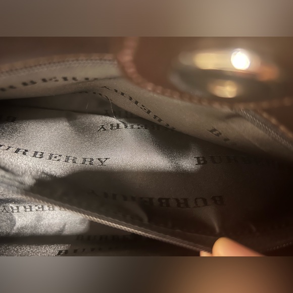 Burberry Nova Check Tote Bag - Picture 12 of 17